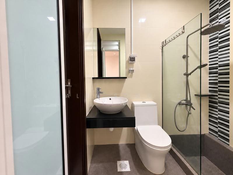 Thomson V One, 9 Sin Ming Road, Ang Mo Kio / Bishan / Thomson, 1 Bedroom, 420 sqft, Apartment For Sale, by Athalia Soon Sze Yin, 500305391 - Bathroom - PropertyGuru.com.sg