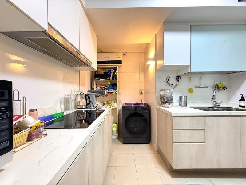 139A Lorong 1A Toa Payoh, 139A Lorong 1A Toa Payoh, Balestier / Toa Payoh, 3 Bedrooms, 1,184 sqft, HDB Flat For Sale, by Kavin Kuah, 500305518 - Kitchen - PropertyGuru.com.sg