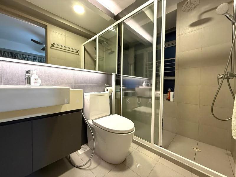 139A Lorong 1A Toa Payoh, 139A Lorong 1A Toa Payoh, Balestier / Toa Payoh, 3 Bedrooms, 1,184 sqft, HDB Flat For Sale, by Kavin Kuah, 500305518 - Bathroom - PropertyGuru.com.sg