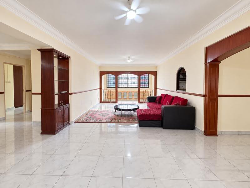 308 Tampines Street 32, 308 Tampines Street 32, Pasir Ris / Tampines, 4 Bedrooms, 1,582 sqft, HDB Flat For Sale, by Siti Alawiah Ishak, 500305535 - Living Room - PropertyGuru.com.sg