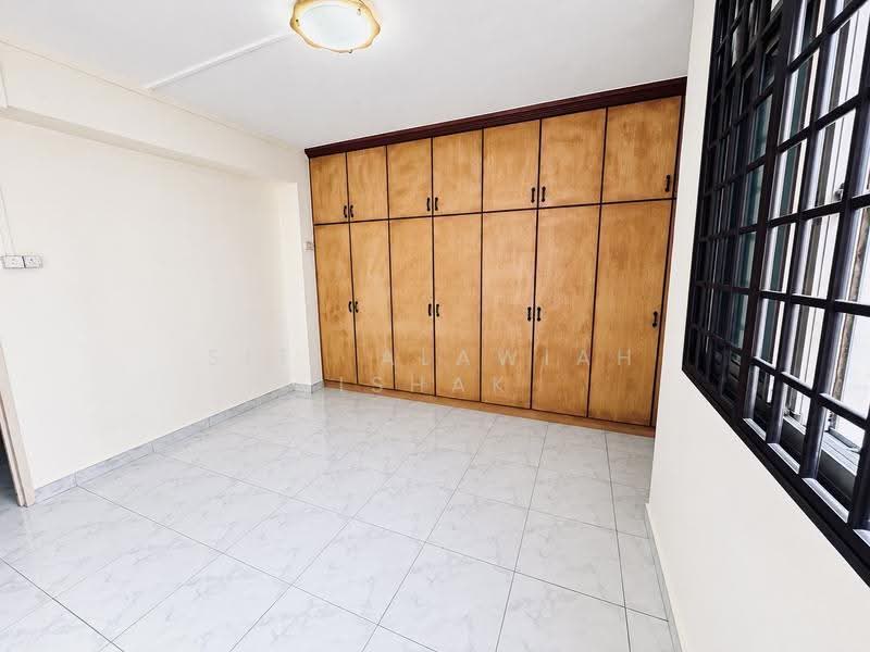 308 Tampines Street 32, 308 Tampines Street 32, Pasir Ris / Tampines, 4 Bedrooms, 1,582 sqft, HDB Flat For Sale, by Siti Alawiah Ishak, 500305535 - Common Bedroom 2 - PropertyGuru.com.sg