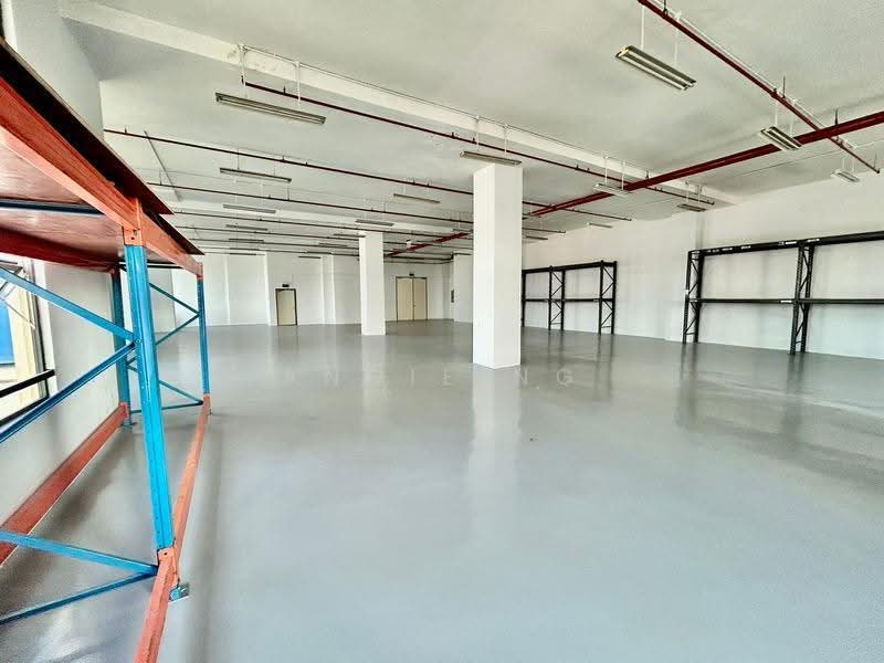 CSI Distribution Centre, 2 Kim Chuan Drive, Hougang / Punggol / Sengkang, 6,000 sqft, Factory / Workshop (B2) For Rent, by Angie Ng, 500305566 - CommercialGuru.com.sg