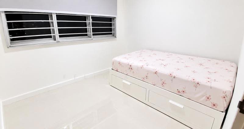 890B Tampines Avenue 1, 890B Tampines Avenue 1, Pasir Ris / Tampines, Room Rental, 110 sqft, HDB Flat For Rent, by Felicia Ang, 500305788 - Bedroom - PropertyGuru.com.sg