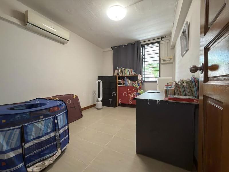 243 Serangoon Avenue 2, 243 Serangoon Avenue 2, Hougang / Punggol / Sengkang, 2 Bedrooms, 689 sqft, HDB Flat For Sale, by Samuel Liao, 500305888 - Study - PropertyGuru.com.sg