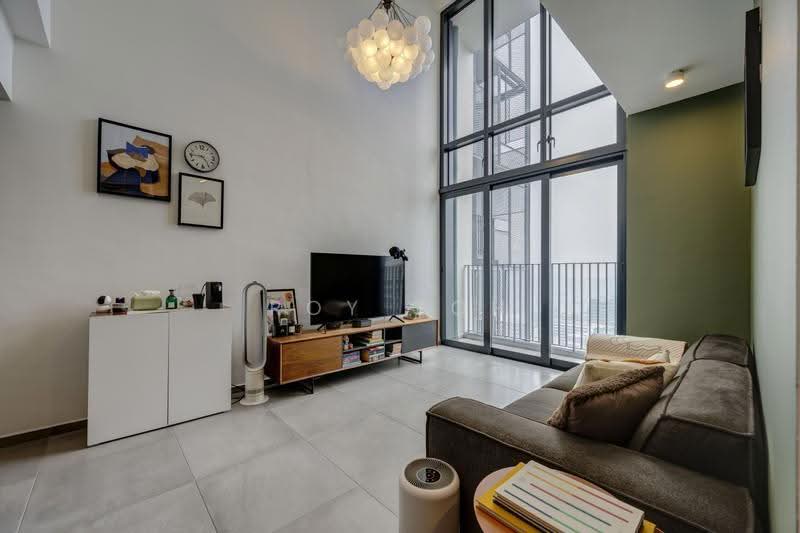 92 Dawson Road, 92 Dawson Road, Alexandra / Commonwealth, 3 Bedrooms, 1,044 sqft, HDB Flat For Sale, by Roy Goh, 500305949 - Living Room - PropertyGuru.com.sg