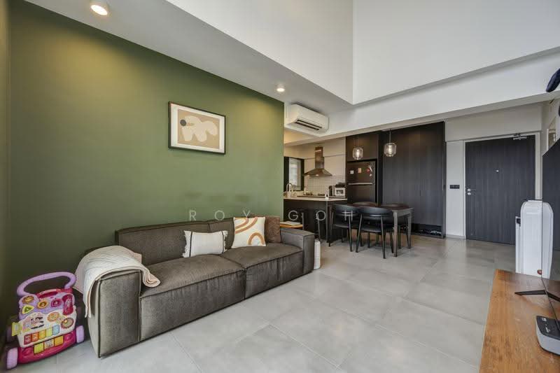 92 Dawson Road, 92 Dawson Road, Alexandra / Commonwealth, 3 Bedrooms, 1,044 sqft, HDB Flat For Sale, by Roy Goh, 500305949 - Living Room - PropertyGuru.com.sg
