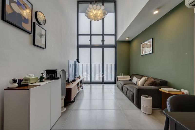 92 Dawson Road, 92 Dawson Road, Alexandra / Commonwealth, 3 Bedrooms, 1,044 sqft, HDB Flat For Sale, by Roy Goh, 500305949 - Living Room - PropertyGuru.com.sg
