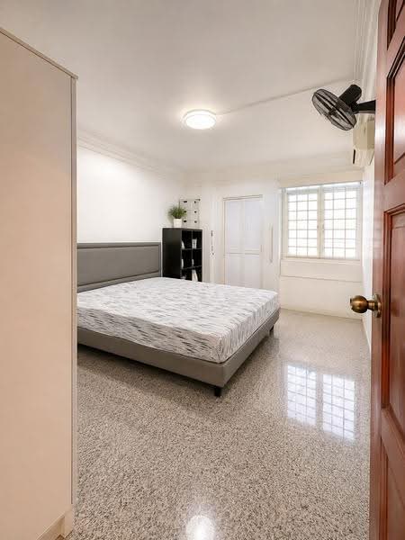 133 Bedok Reservoir Road, 133 Bedok Reservoir Road, Bedok / Upper East Coast, 3 Bedrooms, 1,109 sqft, HDB Flat For Sale, by Noi Jamlan, 500306005 - Bedroom - PropertyGuru.com.sg