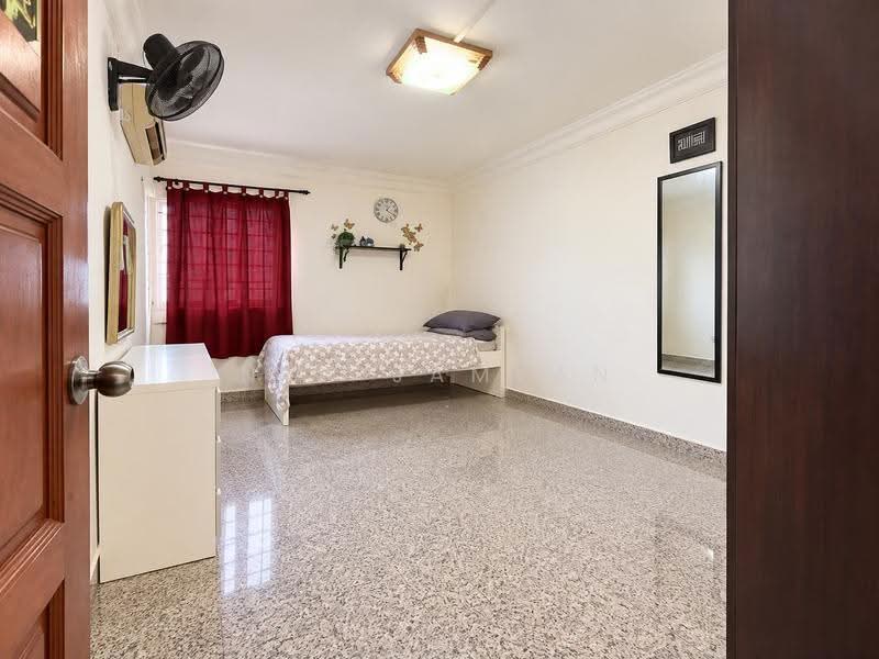 133 Bedok Reservoir Road, 133 Bedok Reservoir Road, Bedok / Upper East Coast, 3 Bedrooms, 1,109 sqft, HDB Flat For Sale, by Noi Jamlan, 500306005 - Bedroom - PropertyGuru.com.sg