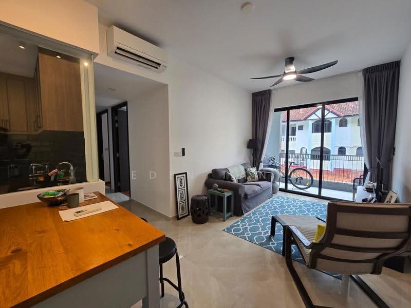 Mayfair Gardens, 8 Rifle Range Road, Clementi Park / Upper Bukit Timah, 3 Bedrooms, 1,130 sqft, Condominium For Rent, by Eden Tan, 500306017 - Living Room - PropertyGuru.com.sg