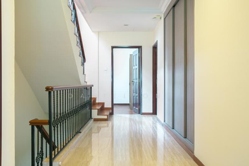 Ponggol Seventeenth Ave, Singapore 829704, Hougang / Punggol / Sengkang, 7 Bedrooms, 3,735 sqft, Cluster House For Sale, by Daniel Ong, 500306038 - Corridor - PropertyGuru.com.sg