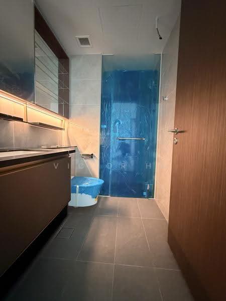 The Hill @ One-North, 17 Slim Barrack Rise, Buona Vista / West Coast / Clementi New Town, 2 Bedrooms, 775 sqft, Condominium For Rent, by Victor Ho, 500306306 - Bathroom - PropertyGuru.com.sg