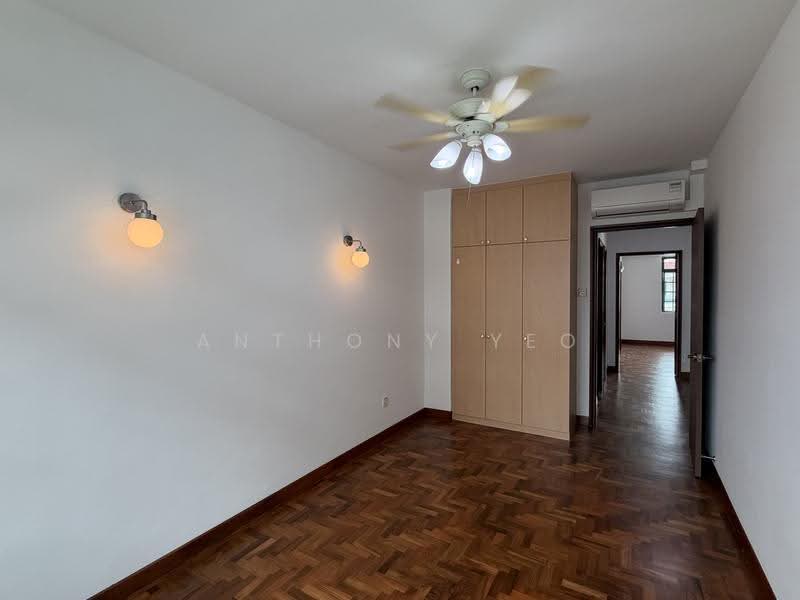 Kelulut Hill, Kelulut Hill, Seletar / Yio Chu Kang, 4 Bedrooms, 2,600 sqft, Corner Terrace For Rent, by Anthony Yeo, 500306316 - Bedroom - PropertyGuru.com.sg