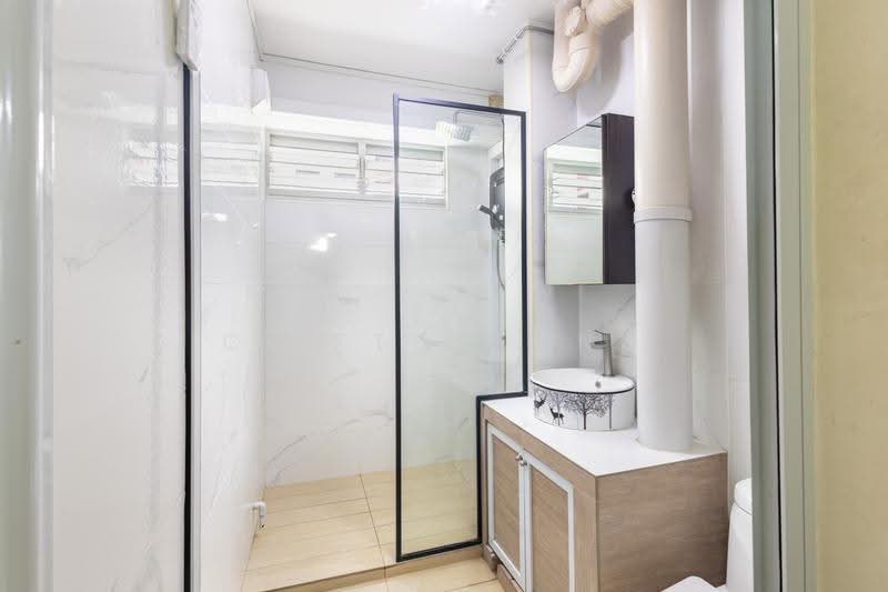 101 Ang Mo Kio Avenue 3, 101 Ang Mo Kio Avenue 3, Ang Mo Kio / Bishan / Thomson, 3 Bedrooms, 990 sqft, HDB Flat For Sale, by Clifton Ong, 500306323 - Bathroom - PropertyGuru.com.sg