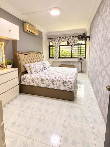 444 Choa Chu Kang Avenue 4, 444 Choa Chu Kang Avenue 4, Dairy Farm / Bukit Panjang / Choa Chu Kang, 3 Bedrooms, 1,076 sqft, HDB Flat For Sale, by Jane Francis, 500306524 - Master Bedroom 1 - PropertyGuru.com.sg