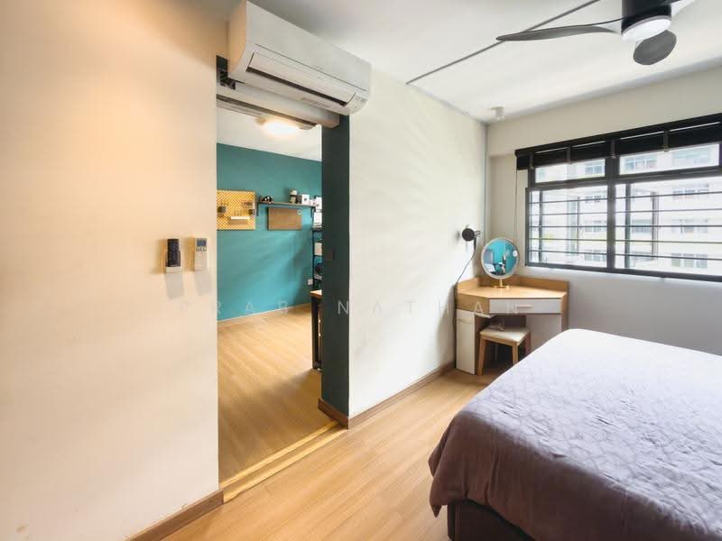 Entrance to Work/Bedroom 2