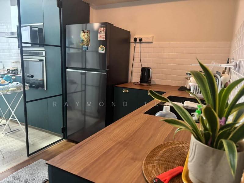 269 Toh Guan Road, 269 Toh Guan Road, Boon Lay / Jurong / Tuas, Room Rental, 130 sqft, HDB Flat For Rent, by Raymond Tung, 500306650 - Kitchen Area - PropertyGuru.com.sg