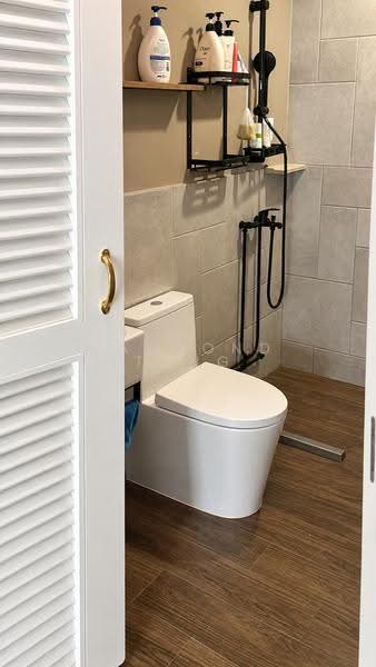 269 Toh Guan Road, 269 Toh Guan Road, Boon Lay / Jurong / Tuas, Room Rental, 130 sqft, HDB Flat For Rent, by Raymond Tung, 500306650 - Common Bathroom - PropertyGuru.com.sg