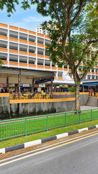 269 Toh Guan Road, 269 Toh Guan Road, Boon Lay / Jurong / Tuas, Room Rental, 130 sqft, HDB Flat For Rent, by Raymond Tung, 500306650 - 5mins walk to Coffeeshop at Blk 286E - PropertyGuru.com.sg