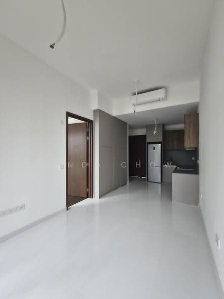 Parksuites, 26 Holland Grove Road, Tanglin / Holland / Bukit Timah, 1 Bedroom, 592 sqft, Condominium For Sale, by Linda Chow, 500306670 - Kitchen - PropertyGuru.com.sg