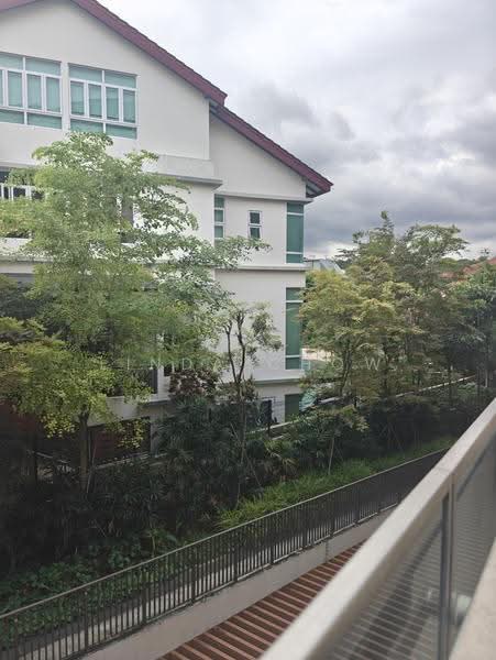 Parksuites, 26 Holland Grove Road, Tanglin / Holland / Bukit Timah, 1 Bedroom, 592 sqft, Condominium For Sale, by Linda Chow, 500306670 - Exterior - PropertyGuru.com.sg