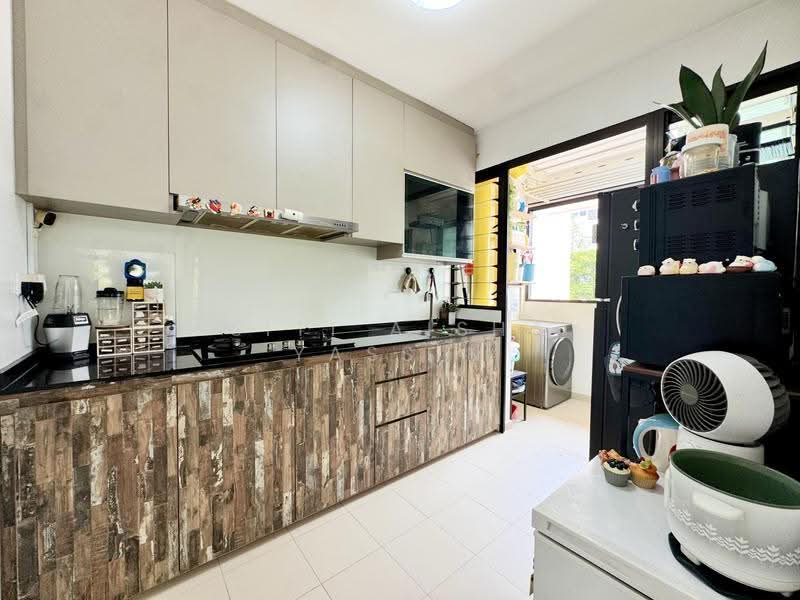 932B Hougang Avenue 9, 932B Hougang Avenue 9, Hougang / Punggol / Sengkang, 2 Bedrooms, 721 sqft, HDB Flat For Sale, by Siti Aisha Yassin, 500306728 - PropertyGuru.com.sg