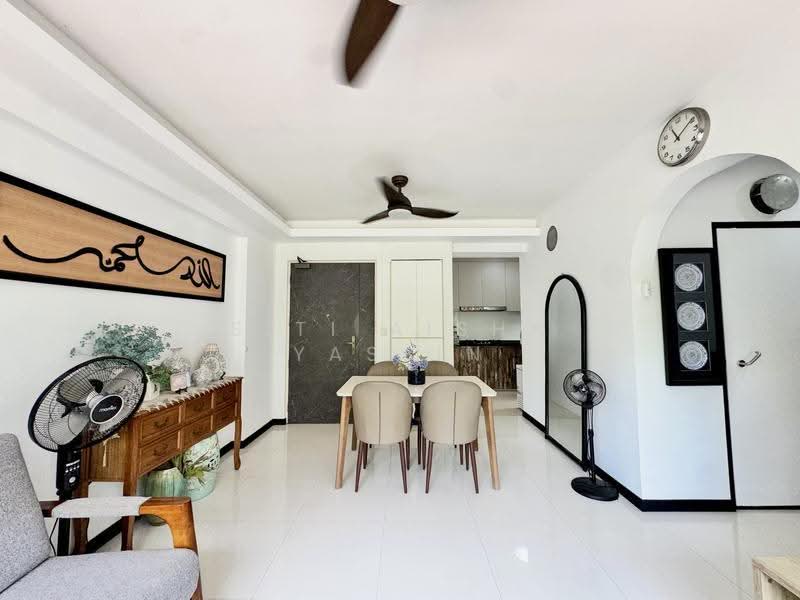 932B Hougang Avenue 9, 932B Hougang Avenue 9, Hougang / Punggol / Sengkang, 2 Bedrooms, 721 sqft, HDB Flat For Sale, by Siti Aisha Yassin, 500306728 - PropertyGuru.com.sg