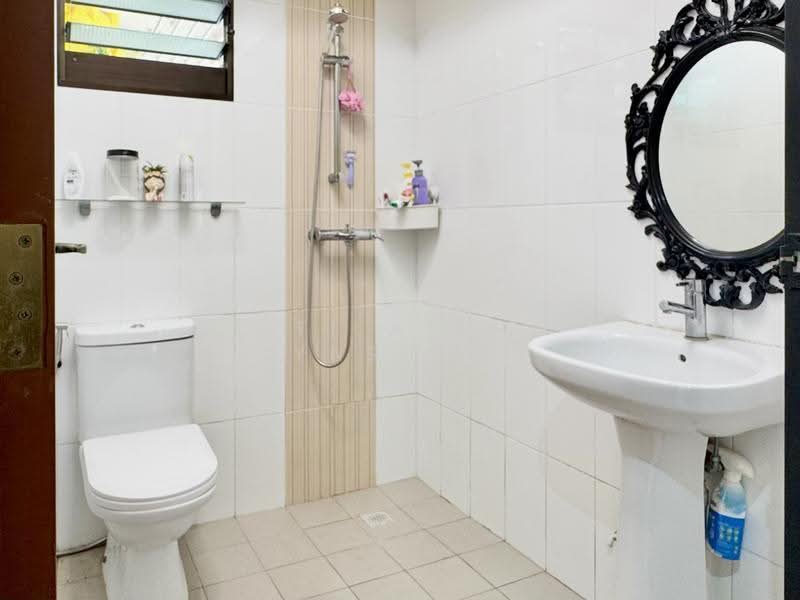 932B Hougang Avenue 9, 932B Hougang Avenue 9, Hougang / Punggol / Sengkang, 2 Bedrooms, 721 sqft, HDB Flat For Sale, by Siti Aisha Yassin, 500306728 - PropertyGuru.com.sg