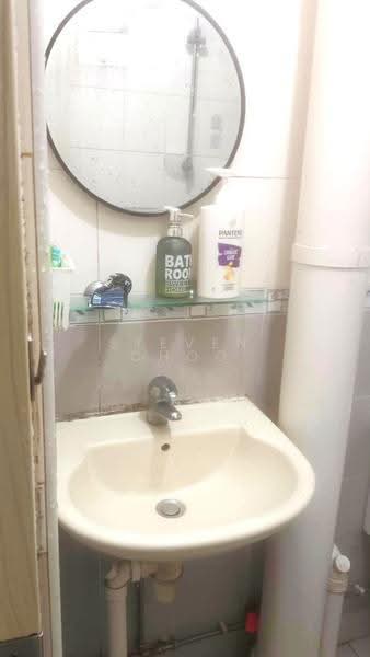 547 Ang Mo Kio Avenue 10, 547 Ang Mo Kio Avenue 10, Ang Mo Kio / Bishan / Thomson, Room Rental, 120 sqft, HDB Flat For Rent, by Steven Choo, 500306814 - Bathroom - PropertyGuru.com.sg