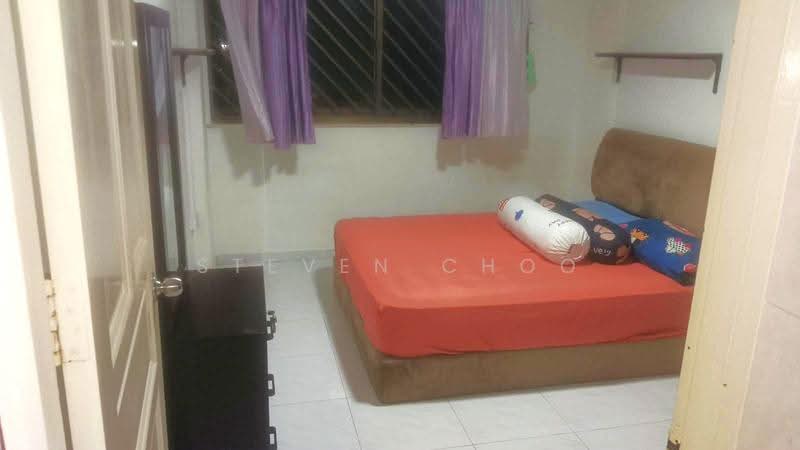 547 Ang Mo Kio Avenue 10, 547 Ang Mo Kio Avenue 10, Ang Mo Kio / Bishan / Thomson, Room Rental, 120 sqft, HDB Flat For Rent, by Steven Choo, 500306814 - Bedroom - PropertyGuru.com.sg