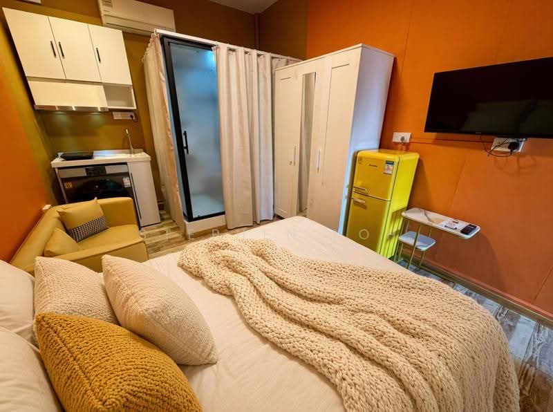 The SunSet Studio, Hougang / Punggol / Sengkang, Studio, 172 sqft, Bungalow House For Rent, by Stephen Koh, 500306969 - Bedroom - PropertyGuru.com.sg