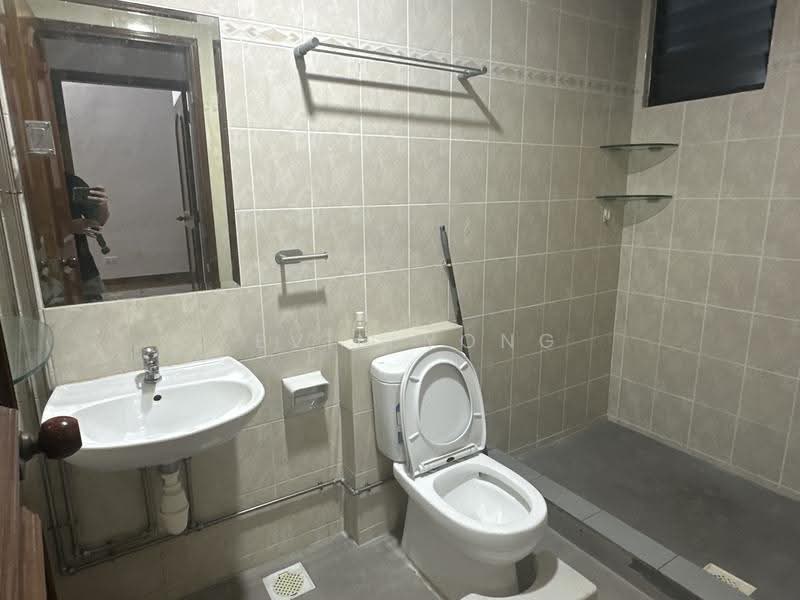 Rosalia Park, 38 Lorong Ong Lye, Hougang / Punggol / Sengkang, 3 Bedrooms, 1,690 sqft, Condominium For Rent, by Kevin Yong, 500306982 - Bathroom - PropertyGuru.com.sg