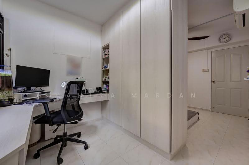 717 Tampines Street 72, 717 Tampines Street 72, Pasir Ris / Tampines, 3 Bedrooms, 1,076 sqft, HDB Flat For Sale, by Syahira Mardan, 500307042 - Study - PropertyGuru.com.sg