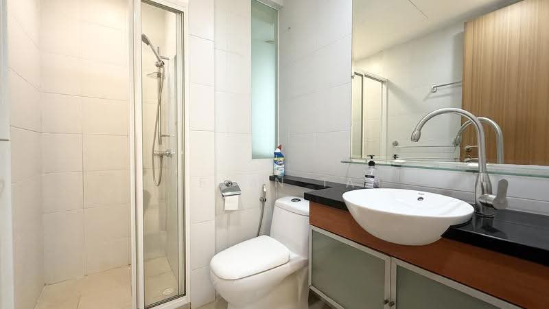 Common Bathroom