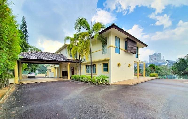 King Albert Park, King Albert Park, Clementi Park / Upper Bukit Timah, 4 Bedrooms, 10,225 sqft, Bungalow House For Rent, by Xavier Aw (欧伟廷), 500307230 - Exterior - PropertyGuru.com.sg