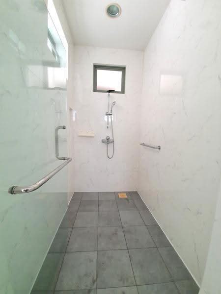 King Albert Park, King Albert Park, Clementi Park / Upper Bukit Timah, 4 Bedrooms, 10,225 sqft, Bungalow House For Rent, by Xavier Aw (欧伟廷), 500307230 - Bathroom - PropertyGuru.com.sg
