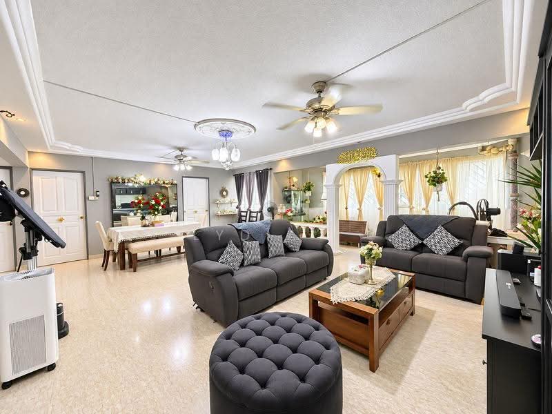 7 Teck Whye Avenue, 7 Teck Whye Avenue, Dairy Farm / Bukit Panjang / Choa Chu Kang, 3 Bedrooms, 1,420 sqft, HDB Flat For Sale, by Lydia J, 500307293 - Living Room - PropertyGuru.com.sg