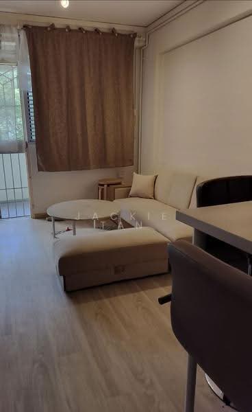 55 Lorong 5 Toa Payoh, 55 Lorong 5 Toa Payoh, Balestier / Toa Payoh, 1 Bedroom, 463 sqft, HDB Flat For Rent, by JACKIE TAN, 500307443 - Living Room - PropertyGuru.com.sg