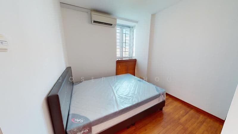 2nd Bedroom