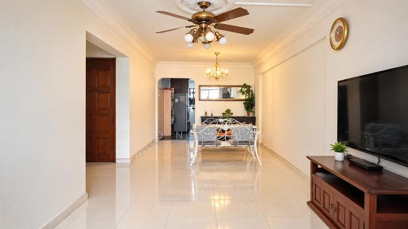 110 Ang Mo Kio Avenue 4, 110 Ang Mo Kio Avenue 4, Ang Mo Kio / Bishan / Thomson, 2 Bedrooms, 883 sqft, HDB Flat For Sale, by Dion Chen, 500307495 - Living Room - PropertyGuru.com.sg