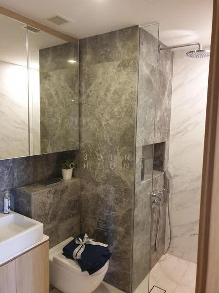 The Peak @ Cairnhill II, 61 Cairnhill Circle, Orchard / River Valley, 2 Bedrooms, 1,862 sqft, Condominium For Rent, by John Cheong, 500307535 - PropertyGuru.com.sg