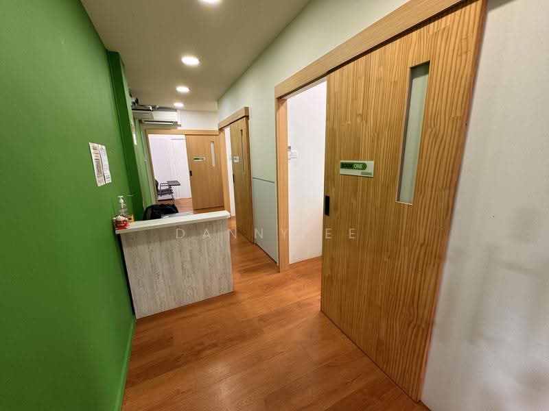 284 Bishan Street 22, 284 Bishan Street 22, Ang Mo Kio / Bishan / Thomson, 650 sqft, Shop / Shophouse For Rent, by Danny Ee, 500307904 - Corridor - CommercialGuru.com.sg