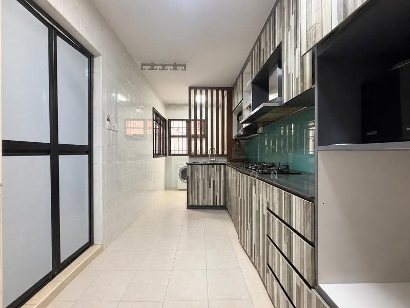 980D Buangkok Crescent, 980D Buangkok Crescent, Hougang / Punggol / Sengkang, 3 Bedrooms, 1,184 sqft, HDB Flat For Sale, by Jason Oon, 500307943 - Kitchen - PropertyGuru.com.sg