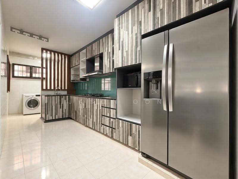 980D Buangkok Crescent, 980D Buangkok Crescent, Hougang / Punggol / Sengkang, 3 Bedrooms, 1,184 sqft, HDB Flat For Sale, by Jason Oon, 500307943 - Kitchen - PropertyGuru.com.sg