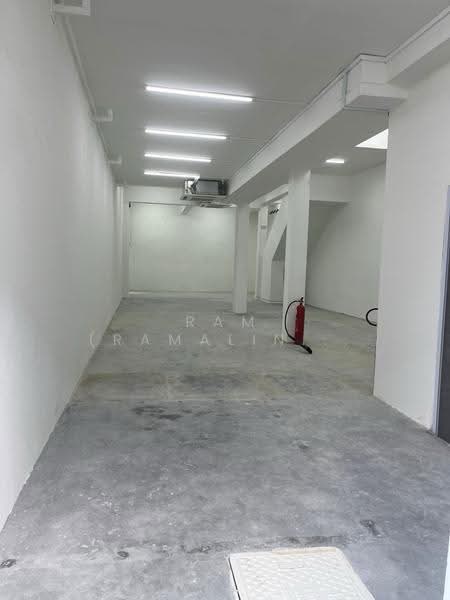 00 Jalan kayu, Seletar / Yio Chu Kang, 3 Bedrooms, 1,200 sqft, Shophouse For Rent, by Ram (Ramalingam), 500308105 - Interior - PropertyGuru.com.sg