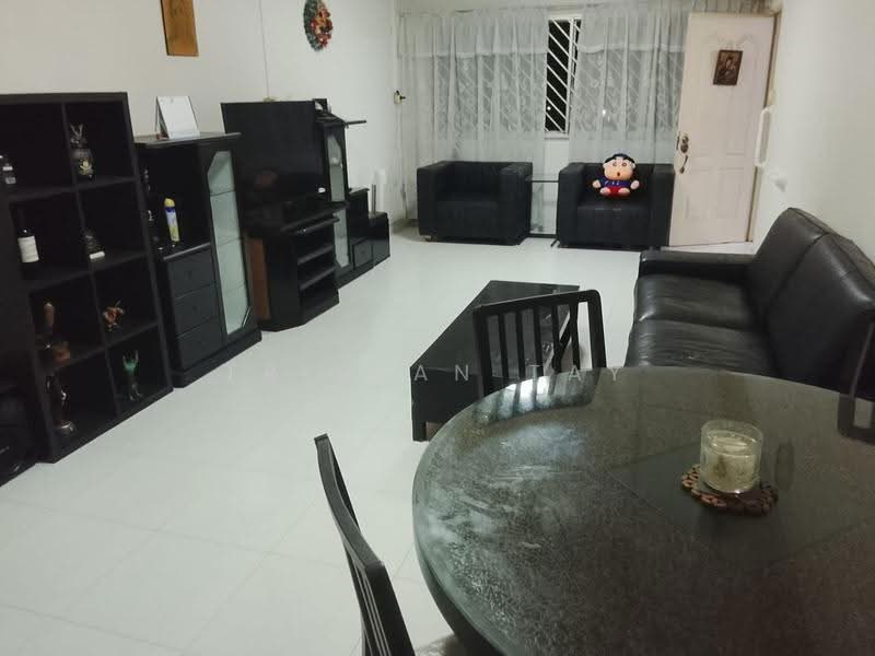 102 Gangsa Road, 102 Gangsa Road, Dairy Farm / Bukit Panjang / Choa Chu Kang, Room Rental, 100 sqft, HDB Flat For Rent, by Tristan Tay, 500308197 - Living Room - PropertyGuru.com.sg