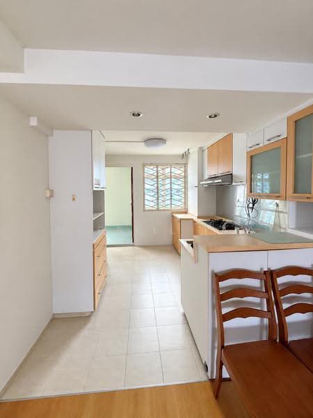 30 Bendemeer Road, 30 Bendemeer Road, Balestier / Toa Payoh, 2 Bedrooms, 732 sqft, HDB Flat For Sale, by Marbell Tan, 500308442 - Kitchen - PropertyGuru.com.sg