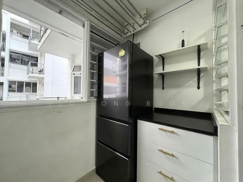 623B Tampines Avenue 12, 623B Tampines Avenue 12, Pasir Ris / Tampines, 3 Bedrooms, 1,001 sqft, HDB Flat For Sale, by Yeo Tong Boon, 500308451 - Balcony - PropertyGuru.com.sg