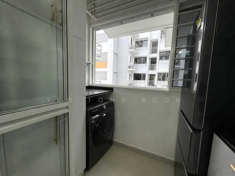 623B Tampines Avenue 12, 623B Tampines Avenue 12, Pasir Ris / Tampines, 3 Bedrooms, 1,001 sqft, HDB Flat For Sale, by Yeo Tong Boon, 500308451 - Balcony - PropertyGuru.com.sg