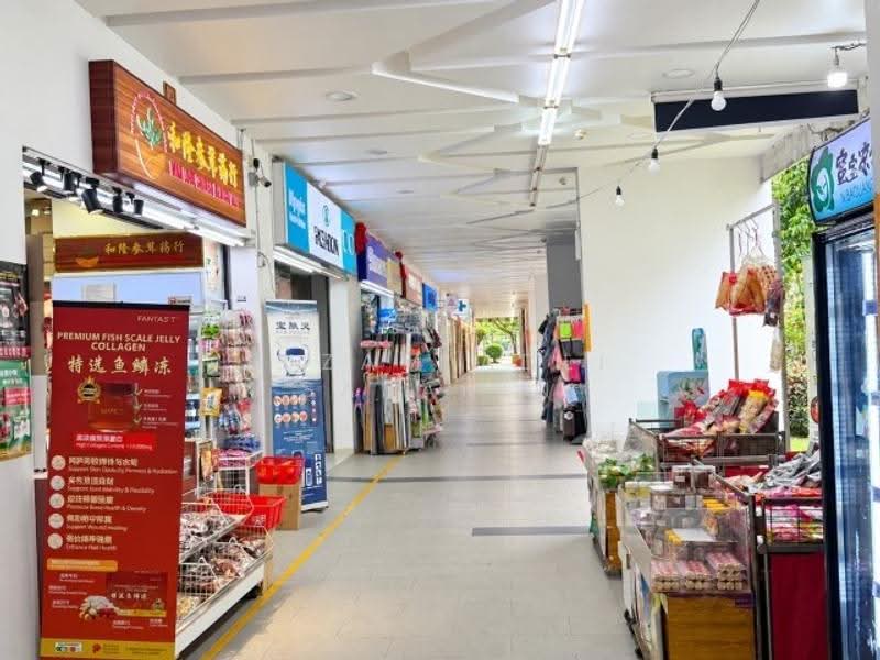 417A Fernvale Link, 417A Fernvale Link, Seletar / Yio Chu Kang, 3 Bedrooms, 1,012 sqft, HDB Flat For Sale, by Nizam Adli Saparin, 500308458 - many shops - PropertyGuru.com.sg